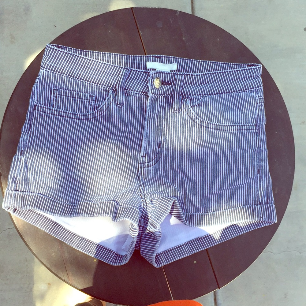 H&M striped shorts.